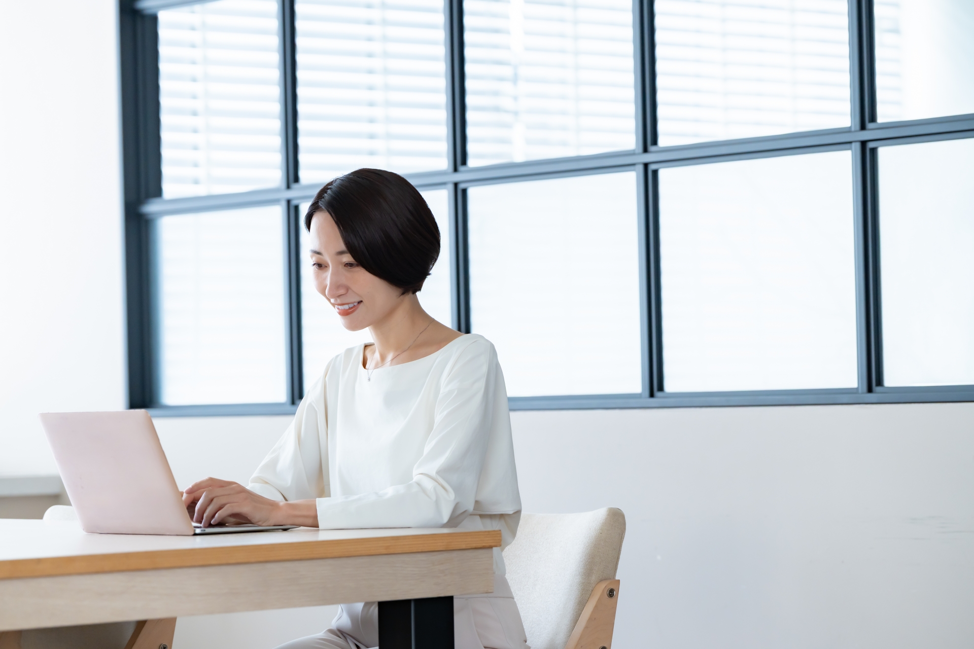 起業イメージ｜法人設立サポートナビ